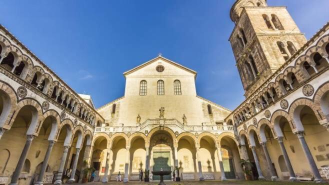 Design & History Suite Salerno Ngoại thất bức ảnh